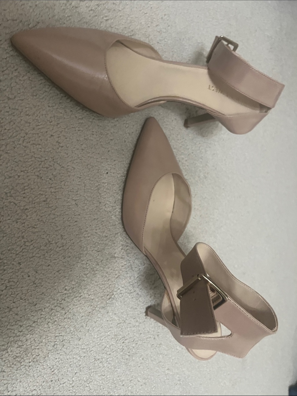Nine West Leather Pointed Toe Ankle Strap Heels in Nude